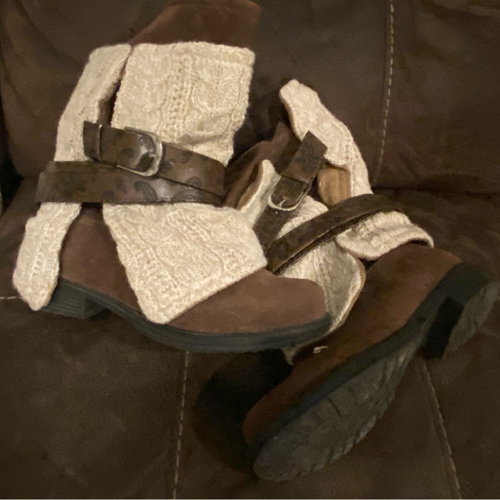 Women’s boots
